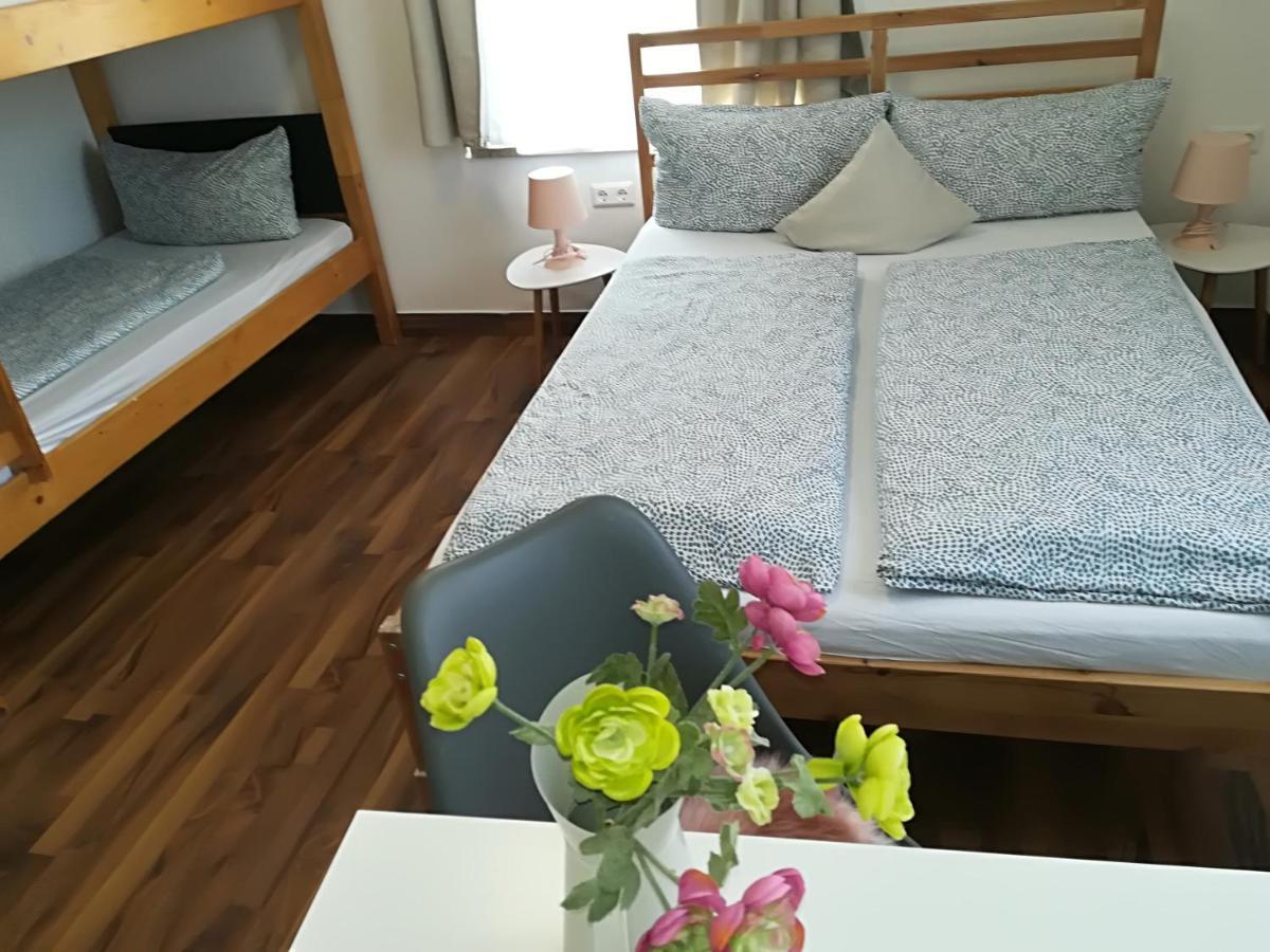 House La Neuschwanstein Blick - Budget City Hotel Fussen Exterior foto