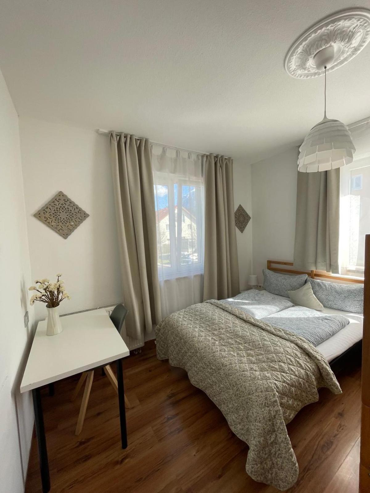 House La Neuschwanstein Blick - Budget City Hotel Fussen Exterior foto